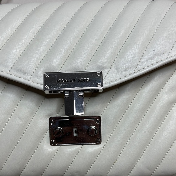 White Quilted Chain Michael Kors Shoulder Bag - Picture 2 of 3